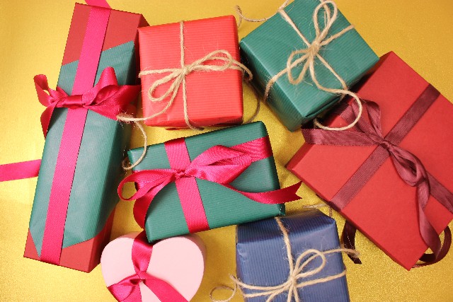 「割引」vs「もう1つプレゼント」、売上につながる伝え方はどっち？